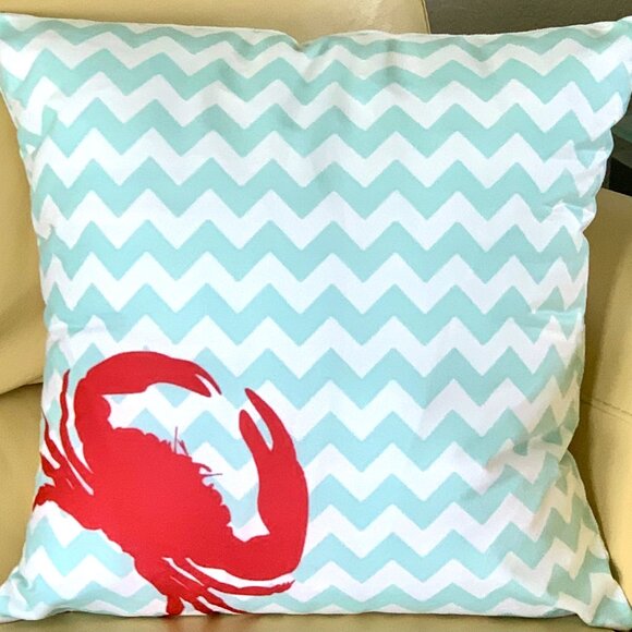 18x18 Beach Sea Life Red Crab Teal Chevron Design Summer Throw Pillow Covers New - Picture 1 of 5